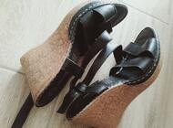 Grajewo ogłoszenia: Sprzedam nowe buty widoczne na zdjęciu. Rozmiar 39. Cena za parę... - zdjęcie
